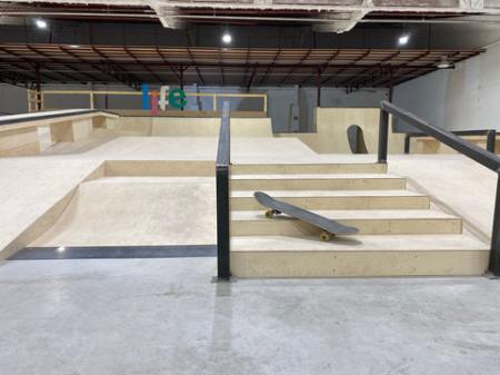 El Life Skate Farm de Basauri acoge a la preselección nacional femenina de Street